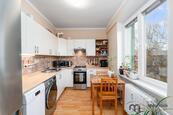 Prodej bytu 2+1 54 m2 , cena 2165000 CZK / objekt, nabízí 