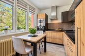 Prodej bytu 4+1, 77 m2, osobní vlastnictví, Jirkov, Studentská ul., cena 3720000 CZK / objekt, nabízí 