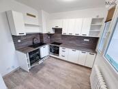 Prodej bytu 2+1+L, 50 m2, Teplice, ulice Alejní 2757., cena 2400000 CZK / objekt, nabízí 