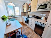Prodej bytu 2+1 s balkonem, OV, Bukov, cena 3350000 CZK / objekt, nabízí 