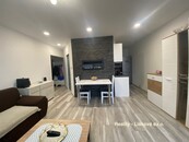 Pronájem rekonstruovaného bytu 2kk ul. V Oblouku Ústí nad Labem, cena 10000 CZK / objekt, nabízí Reality - Lišková s.r.o.