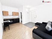 Pronájem, Byt 1+kk, Ústí nad Labem, cena 9000 CZK / objekt / měsíc, nabízí 
