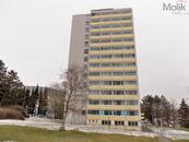 Prodej bytu 1kk se zasklenou lodžií, 21 m2, ulice Hoření, Ústí nad Labem, cena 1990010 CZK / objekt, nabízí 