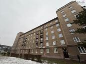 Byt 2+1+B, ul. tř. Budovatelů, cena 1160000 CZK / objekt, nabízí 