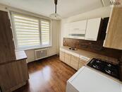 Most, prodej částečně zrekonstruovaného bytu 4+1/zasklená lodžie, ul. Fr. Malíka, 81,47 m2, DR, cena 2330000 CZK / objekt, nabízí 
