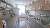 Prodej bytu 4+1, Teplice, ul. Přítkovská, cena 3870000 CZK / objekt, nabízí 