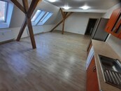 2+KK, podkrovní byt, 75 m2, Jateční ul. Ústí nad Labem, cena 11500 CZK / objekt / měsíc, nabízí Lucie Walterová - Hypoteam