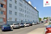Prodej bytu 1+1 43 m2 U Vlastního krbu, Teplice, cena 1740000 CZK / objekt, nabízí 