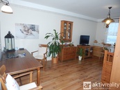 Prodej bytu 2+1 60 m2, Chomutov - centrum, cena 3100000 CZK / objekt, nabízí 