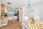 Prodej bytu 3+1 s komorou a zahradou, 108 m2 Kratochvílova 1300, Roudnice nad Labem, cena 8180000 CZK / objekt, nabízí 