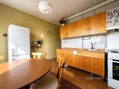 Prodej bytu 2+1 s lodžií - Ideální příležitost pro rekonstrukci dle vašich představ, cena 3950000 CZK / objekt, nabízí 