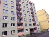 Prostorný třípokojový byt 77m v nejvyhledávanější Teplické lokalitě, cena 2980000 CZK / objekt, nabízí 