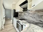Prodej byt 1+KK, 28 m 2, OV, Most., cena 2250000 CZK / objekt, nabízí 